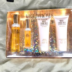 Elizabeth Taylor White Diamonds Gift Set